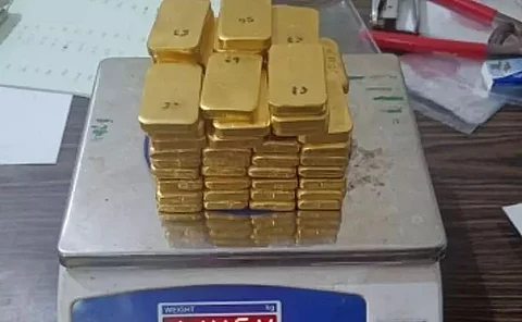 Gold worth Rs 5.99 crore recovered in Manipur