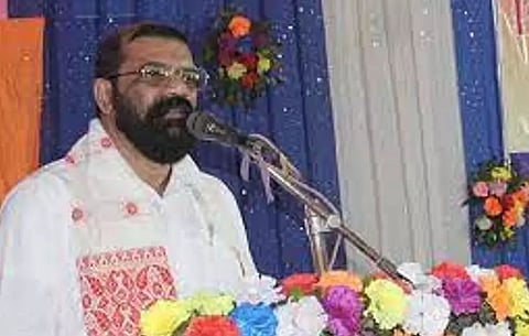 AASU is not against English or CBSE, says Samujjal Bhattacharjya