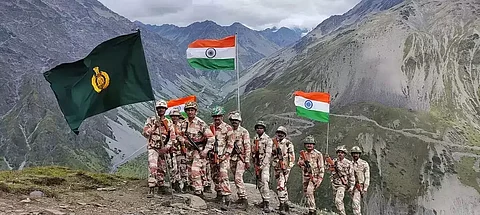 ITBP Hoists 'Tiranga' At High Altitude Borders In Sikkim, Arunachal