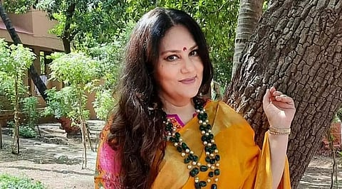 Ramayan Actress Dipika Chikhlia Trolled For Tagging Pakistan PMO In Independence Day Tweet