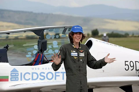 17-year-old Mack Rutherford becomes youngest pilot to fly solo around world