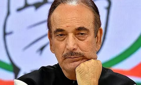 After Quitting From Congress, Ghulam Nabi Azad to Launch His Own Party