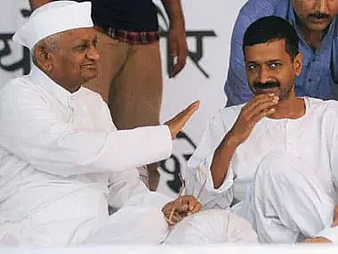 'Looks like You Are Intoxicated With Power' Anna Hazare Writes to Delhi CM Kejriwal