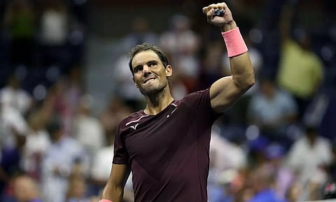 Nadal Rallies to Advance; Alcaraz, Swiatek Cruise