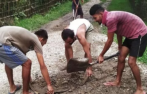 Youths repair Lakshmi Prasad Upadhyaya link road