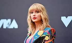 Taylor Swift Announces New Album 'Midnights'