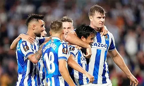 Home Wins For Real Sociedad, Betis As Joaquin Make History