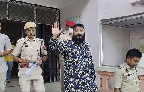 ''Let me be an Educator": Victor Das Appeals to Education Department