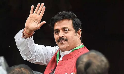 BJP MP Ravi Kishan Duped of Money worth Rs 3.25 crore
