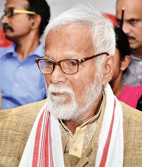 Noted Assamese Painter Neel Pawan Baruah Passes Away in GMCH