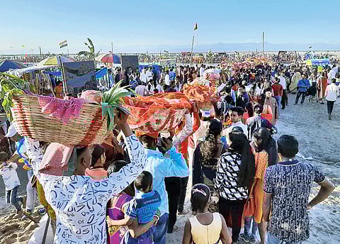 Assam CM Offers Chhath Puja Prayers at Pandu Ghat