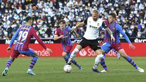 La Liga: Football club Barcelona beat Valencia