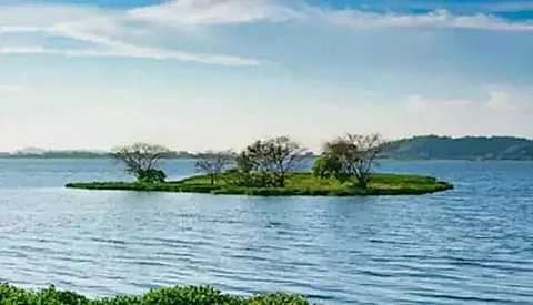 Experts for restoration of Guwahati water bodies