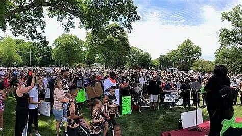 Assam: 7 AASU Members Shave Off Their Hair As Sign Of Protest