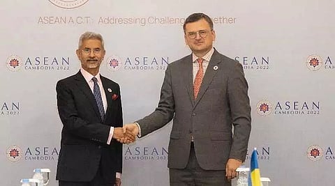 External Affairs Minister S Jaishankar discusses grain initiative, nuclear concerns with Ukrainian FM Dmytro Kuleba