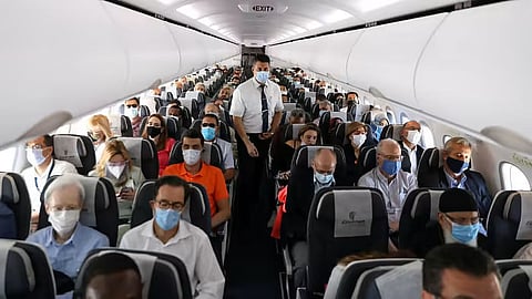 Wearing masks not mandatory anymore in flights in India