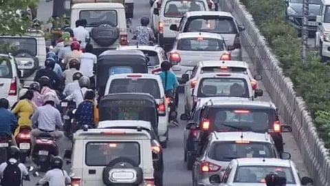 Traffic congestion near new Kamrup (Metro) Deputy Commissioner's office