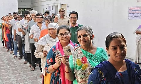 Election 2022: BJP Appears Invincible In Gujarat, Close Race With Congress