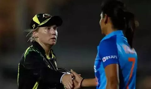 T20I: India collapse to hand Australia 21-run win