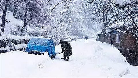 At minus 5.8, Srinagar freezes with season's coldest night