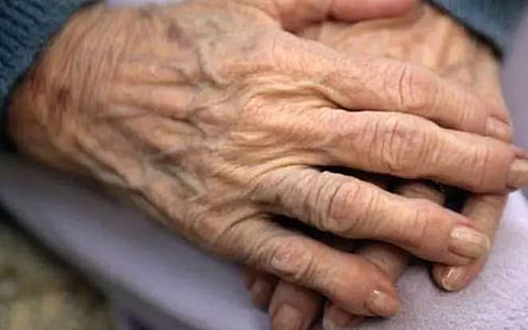 Does weight loss help in managing arthritis?