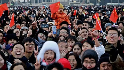 China's Birth Rate Falls to a Record Low of -6.77 births per 1000