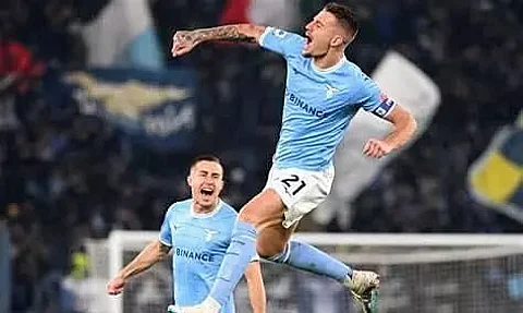 Lazio crush demoralised AC Milan 4-0 without Ciro Immobile