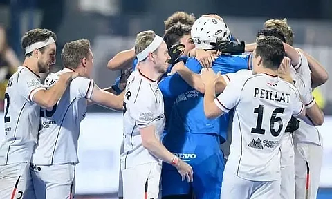 Hockey WC: Germany, Netherlands snatch semis slots