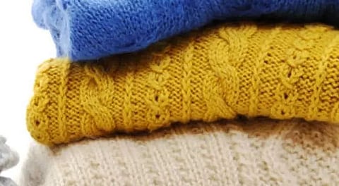 Samahar Natya Gosthee donates woollen sweaters to nearly 500 students