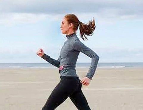 Brisk walk enough to reduce risk of early death