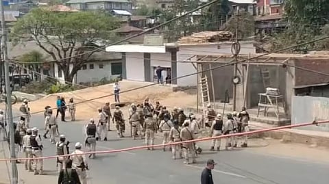 Manipur: Several Injured as Protesters Clash with Police in Kangpokpi