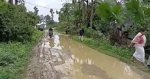 Milonpur-Nanghar road reeling under mud in Digboi