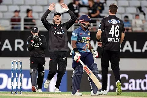 Five-star Shipley sinks Sri Lanka in first ODI