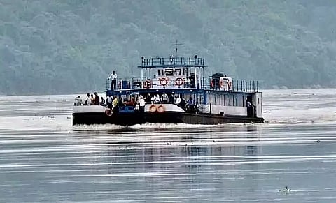 Assam: Ferry Services Restricted In Majuli Due To Increase In Water Level