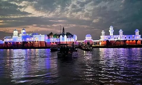 Tripura CM Manik Saha inaugurates show at Neermahal