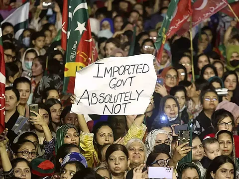 Tens of Thousands hit Pakistani streets to Protest former PM Imran Khan's ouster