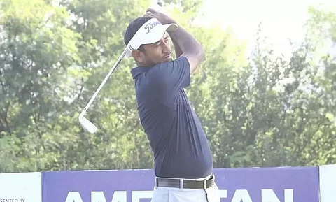 TATA Steel PGTI: Bangladesh golfer Jamal Hossain seizes halfway lead with day’s best 67