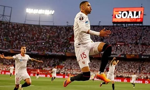 Europa League kings Sevilla stun Manchester Unitd; Roma, Juve progress
