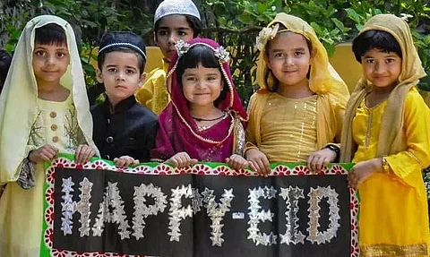 How world celebrates Eid-ul-Fitr and month of Ramzan with prayers