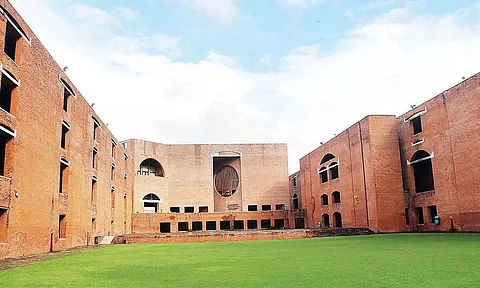 Indian Institute of Management (IIM) to offer sport management courses with support from global universities