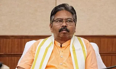 Union MoS for Jal Shakti Bishweshwar Tudu reviews central programmes with Arunachal Governor K T Parnaik