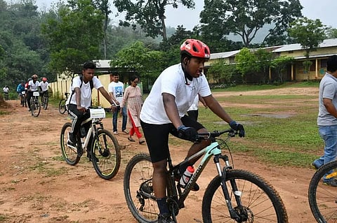 North Eastern tourism organizes cycle rally from Kasturba Gandhi Ashram to Deepor Beel