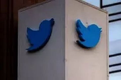 Over half of Twitter Blue’s earliest subscribers not paying anymore