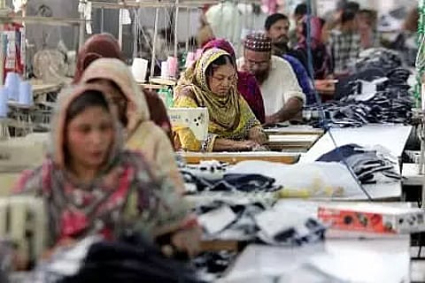 Millions of jobs lost in Pakistan due to decline in industrial production