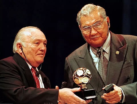 Mexico football legend Antonio Carbajal dies at the age of 93