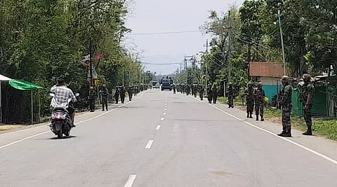 Army apprehends 22 miscreants, foils arson bid in Imphal East District of Manipur