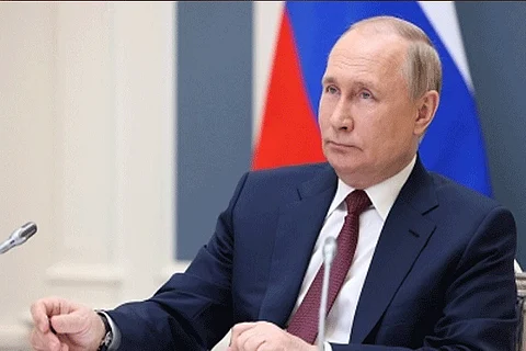 Russia to withdraw from European armed forces treaty