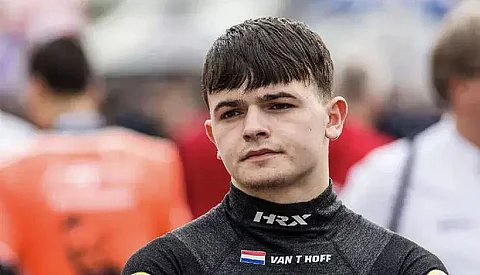 Dutch driver Van ’t Hoff aged 18 dies in a crash at Spa-Francorchamps