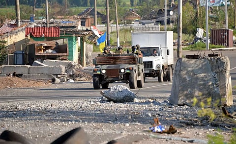 Russian Missile Strike Hits Residential Building in Ukraine, Inflicting Injuries on Dozens