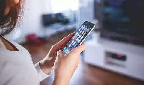 Tracking your lost or stolen mobile phone